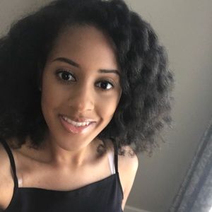 Meet your Posher, Beverly